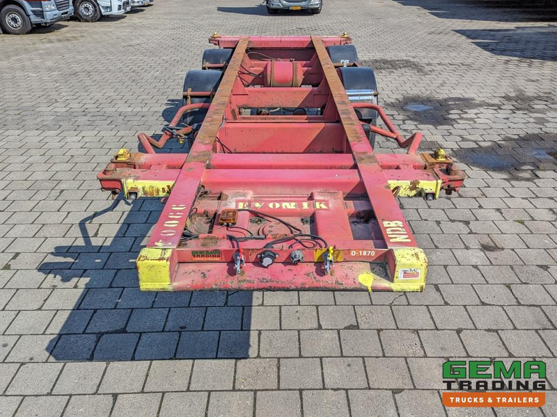 Portacontenedore/ Intercambiable semirremolque SHLADOT SD-901M 2-Assen ROR DrumBrakes - SteelSuspension - 20FT Connection (O1870): foto 6 Portacontenedore/ Intercambiable semirremolque SHLADOT SD-901M 2-Assen ROR DrumBrakes - SteelSuspension - 20FT Connection (O1870): foto 6