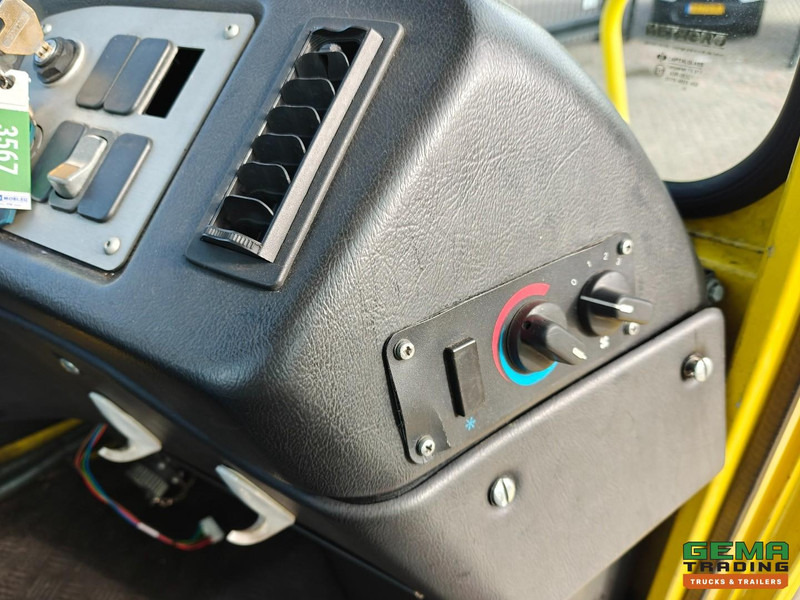 Leasing financiero de Terberg YT182 Allison - Schotel 30T - Belgisch Landbouw Kenteken - 10531 uur! - Cummins leasing Terberg YT182 Allison - Schotel 30T - Belgisch Landbouw Kenteken - 10531 uur! - Cummins: foto 10 Leasing financiero de Terberg YT182 Allison - Schotel 30T - Belgisch Landbouw Kenteken - 10531 uur! - Cummins leasing Terberg YT182 Allison - Schotel 30T - Belgisch Landbouw Kenteken - 10531 uur! - Cummins: foto 10