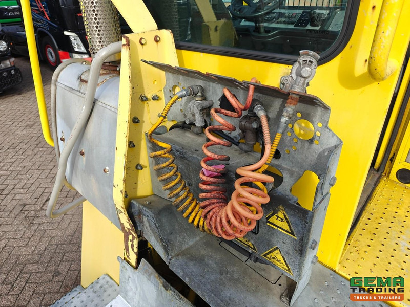 Leasing financiero de Terberg YT182 Allison - Schotel 30T - Belgisch Landbouw Kenteken - 10531 uur! - Cummins leasing Terberg YT182 Allison - Schotel 30T - Belgisch Landbouw Kenteken - 10531 uur! - Cummins: foto 19 Leasing financiero de Terberg YT182 Allison - Schotel 30T - Belgisch Landbouw Kenteken - 10531 uur! - Cummins leasing Terberg YT182 Allison - Schotel 30T - Belgisch Landbouw Kenteken - 10531 uur! - Cummins: foto 19