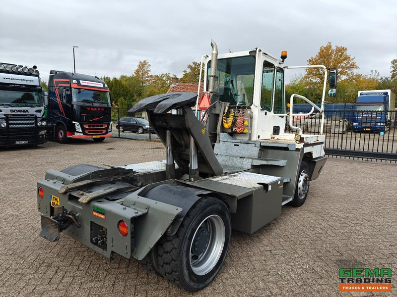 Terberg YT222 Gereviseerde Allison Versnellingsbak - Schotel 27T - Vangmuil - Cummins - Landbouw Kenteken 40km/h - Tractor industrial: foto 3 Terberg YT222 Gereviseerde Allison Versnellingsbak - Schotel 27T - Vangmuil - Cummins - Landbouw Kenteken 40km/h - Tractor industrial: foto 3
