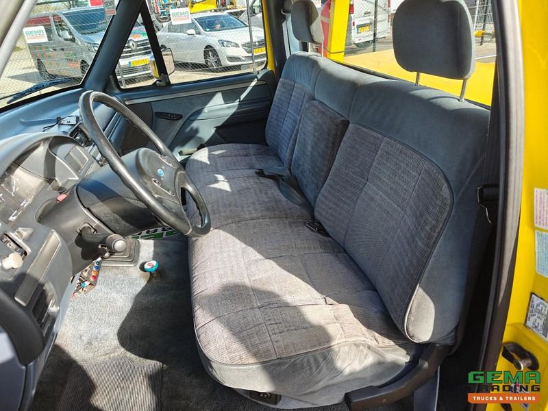 Ford USA F-350 XLT 4x2 Century FI-7789-093T 3400KG + Boom + Brill 3600KG - V8 - Handgeschakeld - Vehículo comercial ligero: foto 5 Ford USA F-350 XLT 4x2 Century FI-7789-093T 3400KG + Boom + Brill 3600KG - V8 - Handgeschakeld - Vehículo comercial ligero: foto 5