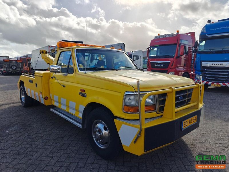 Ford USA F-350 XLT 4x2 Century FI-7789-093T 3400KG + Boom + Brill 3600KG - V8 - Handgeschakeld - Vehículo comercial ligero: foto 4 Ford USA F-350 XLT 4x2 Century FI-7789-093T 3400KG + Boom + Brill 3600KG - V8 - Handgeschakeld - Vehículo comercial ligero: foto 4
