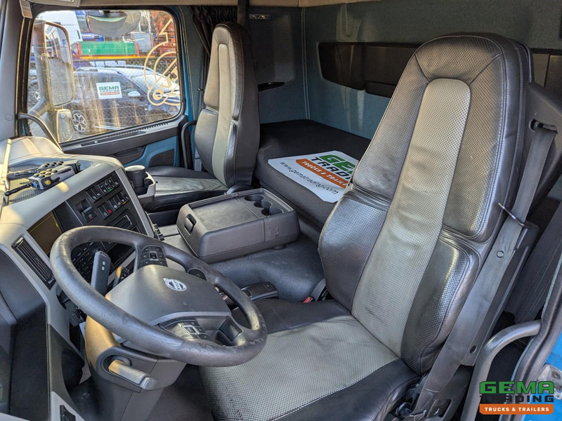 Portacontenedor de cadenas camión Volvo FM 460 6x2/4 Globetrotter Euro6 - JOAB PortaalSysteem 18T - Uitschuifbaar - Afstandbediening - VangmuilKoppeling: foto 5 Portacontenedor de cadenas camión Volvo FM 460 6x2/4 Globetrotter Euro6 - JOAB PortaalSysteem 18T - Uitschuifbaar - Afstandbediening - VangmuilKoppeling: foto 5