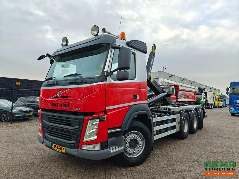 Volvo FM 460 8x4/4 Dagcabine Euro6B - HaakarmSysteem Hyvalift 30.62S 30T - NaafReductie - Lift/NaloopAs - Vangmuil - Multibasculante camión: foto 1 Volvo FM 460 8x4/4 Dagcabine Euro6B - HaakarmSysteem Hyvalift 30.62S 30T - NaafReductie - Lift/NaloopAs - Vangmuil - Multibasculante camión: foto 1
