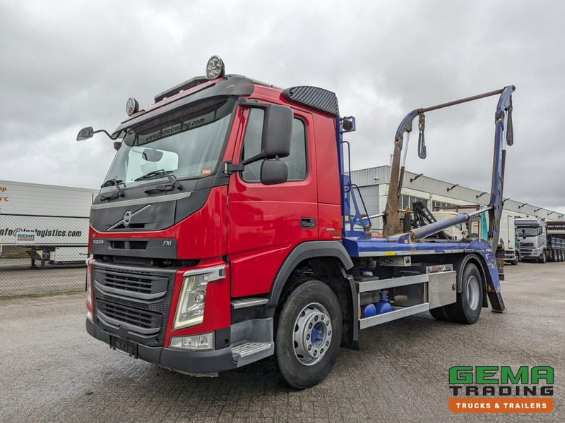 Volvo FM330 4x2 Daycab Euro6 JOAB PortaalSysteem 14T - Extendable - 251.000km (V839) - Portacontenedor de cadenas camión: foto 1 Volvo FM330 4x2 Daycab Euro6 JOAB PortaalSysteem 14T - Extendable - 251.000km (V839) - Portacontenedor de cadenas camión: foto 1