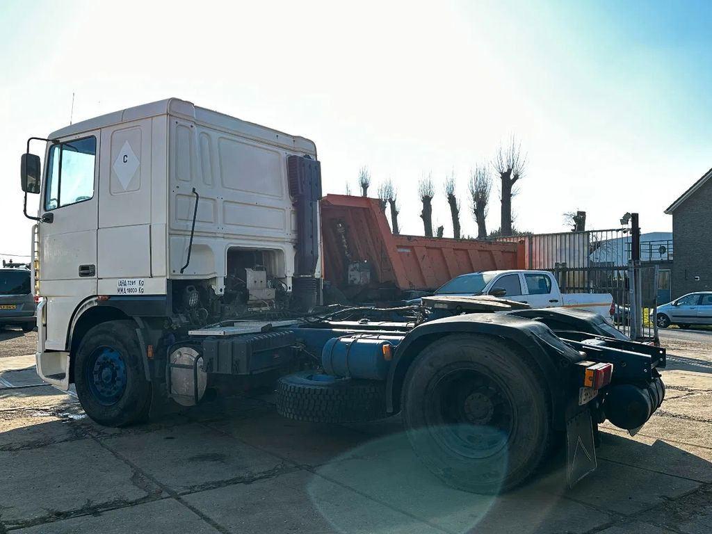 DAF XF 95.380 4X2 Tractor-unit Spring/Air ZF Manual - Cabeza tractora: foto 3 DAF XF 95.380 4X2 Tractor-unit Spring/Air ZF Manual - Cabeza tractora: foto 3