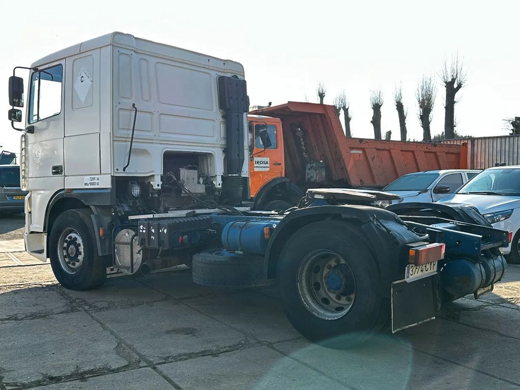 DAF XF 95.380 4X2 Tractor-unit Spring/Air ZF Manual - Cabeza tractora: foto 3 DAF XF 95.380 4X2 Tractor-unit Spring/Air ZF Manual - Cabeza tractora: foto 3