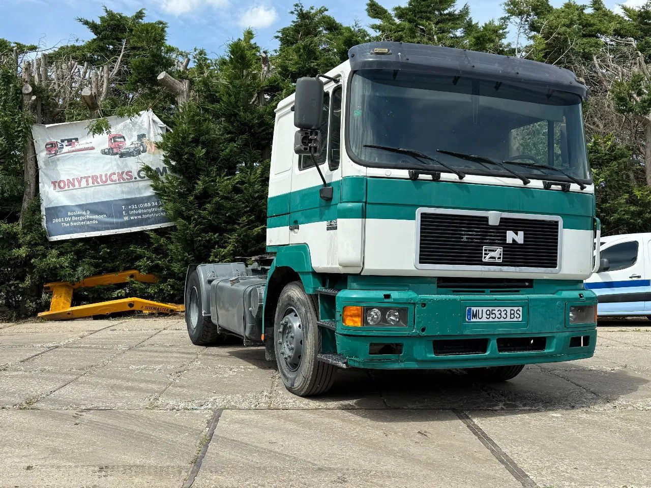 MAN 19.403 4X2 Tractor-unit Spring/Air ZF Manual Gea - Cabeza tractora: foto 1 MAN 19.403 4X2 Tractor-unit Spring/Air ZF Manual Gea - Cabeza tractora: foto 1