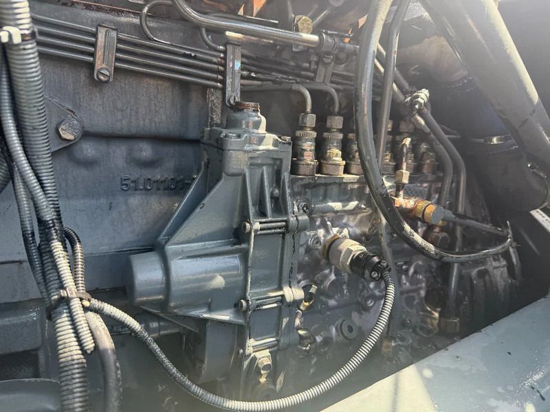 Cabeza tractora MAN 19.403 4X2 Tractor-unit Spring/Air ZF Manual Gear Low cabine: foto 19 Cabeza tractora MAN 19.403 4X2 Tractor-unit Spring/Air ZF Manual Gear Low cabine: foto 19