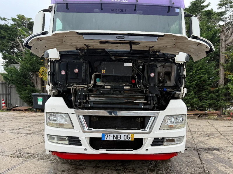 Cabeza tractora MAN TGX 33.480 6X4 Tractor-unit Spring/Spring Retarder Euro5: foto 9 Cabeza tractora MAN TGX 33.480 6X4 Tractor-unit Spring/Spring Retarder Euro5: foto 9