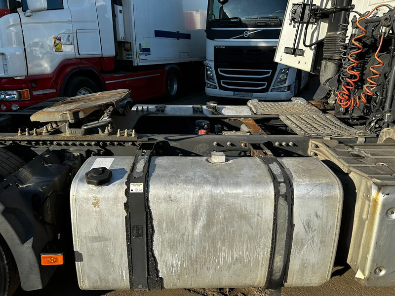 Renault T480 4X2 Tractor-unit Spring/Air D13 Engine Euro6 - Cabeza tractora: foto 5 Renault T480 4X2 Tractor-unit Spring/Air D13 Engine Euro6 - Cabeza tractora: foto 5