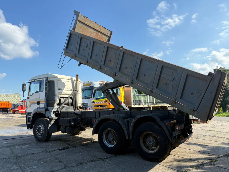 MAN TGA 26.360 6X4 Tipper Spring/Spring ZF Manual gear EURO3 - Volquete camión: foto 3 MAN TGA 26.360 6X4 Tipper Spring/Spring ZF Manual gear EURO3 - Volquete camión: foto 3