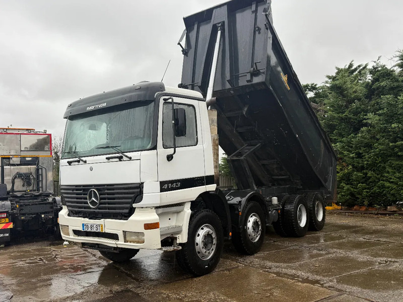 Mercedes-Benz Actros 4143 V6 8X4 Tipper Spring/Spring MP1 Manual Gear - Volquete camión: foto 2 Mercedes-Benz Actros 4143 V6 8X4 Tipper Spring/Spring MP1 Manual Gear - Volquete camión: foto 2