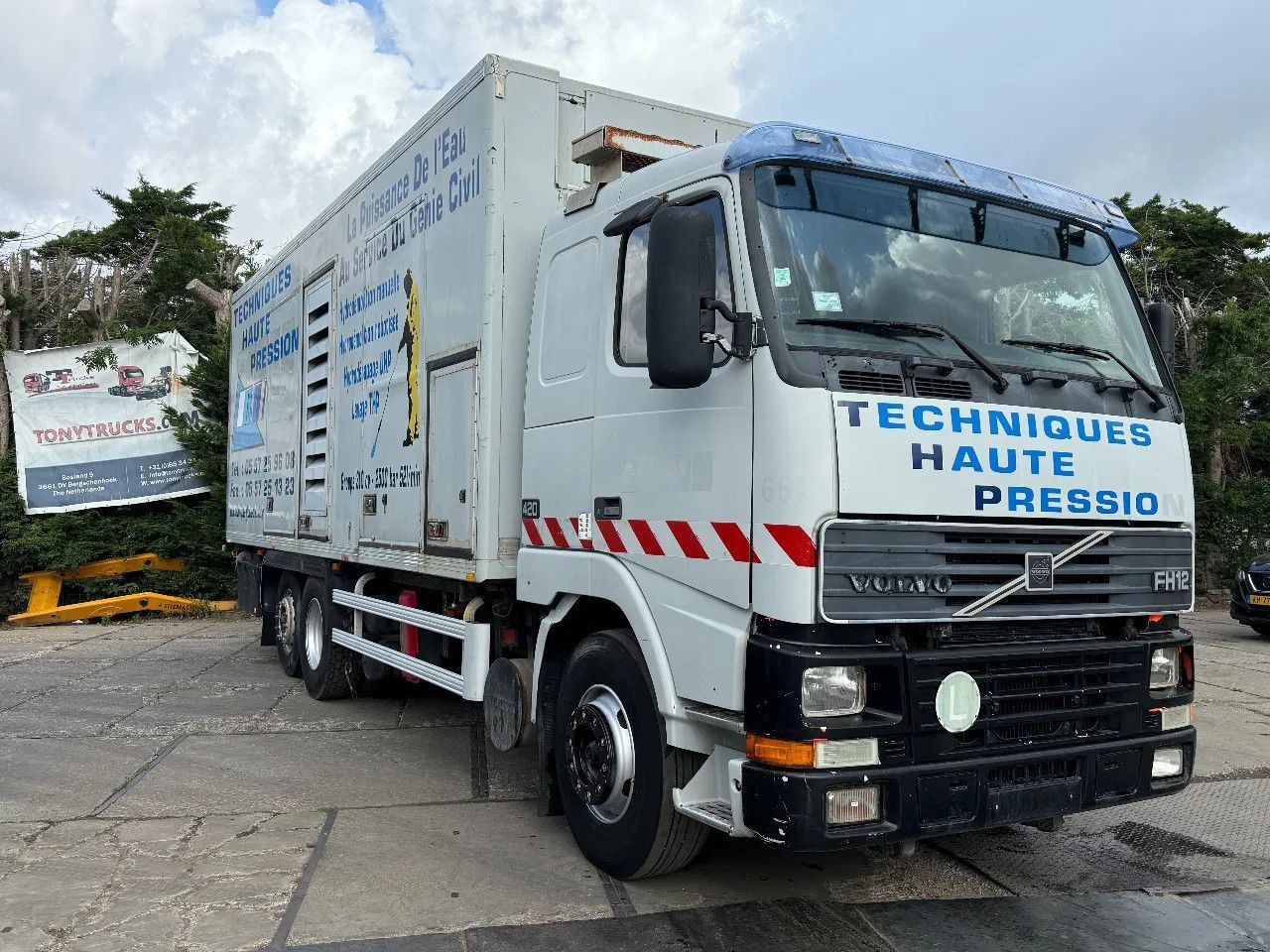 Volvo FH 12.420 6X2 Frigo Spring/Air Manual Gearbox TO - Frigorífico camión: foto 1 Volvo FH 12.420 6X2 Frigo Spring/Air Manual Gearbox TO - Frigorífico camión: foto 1