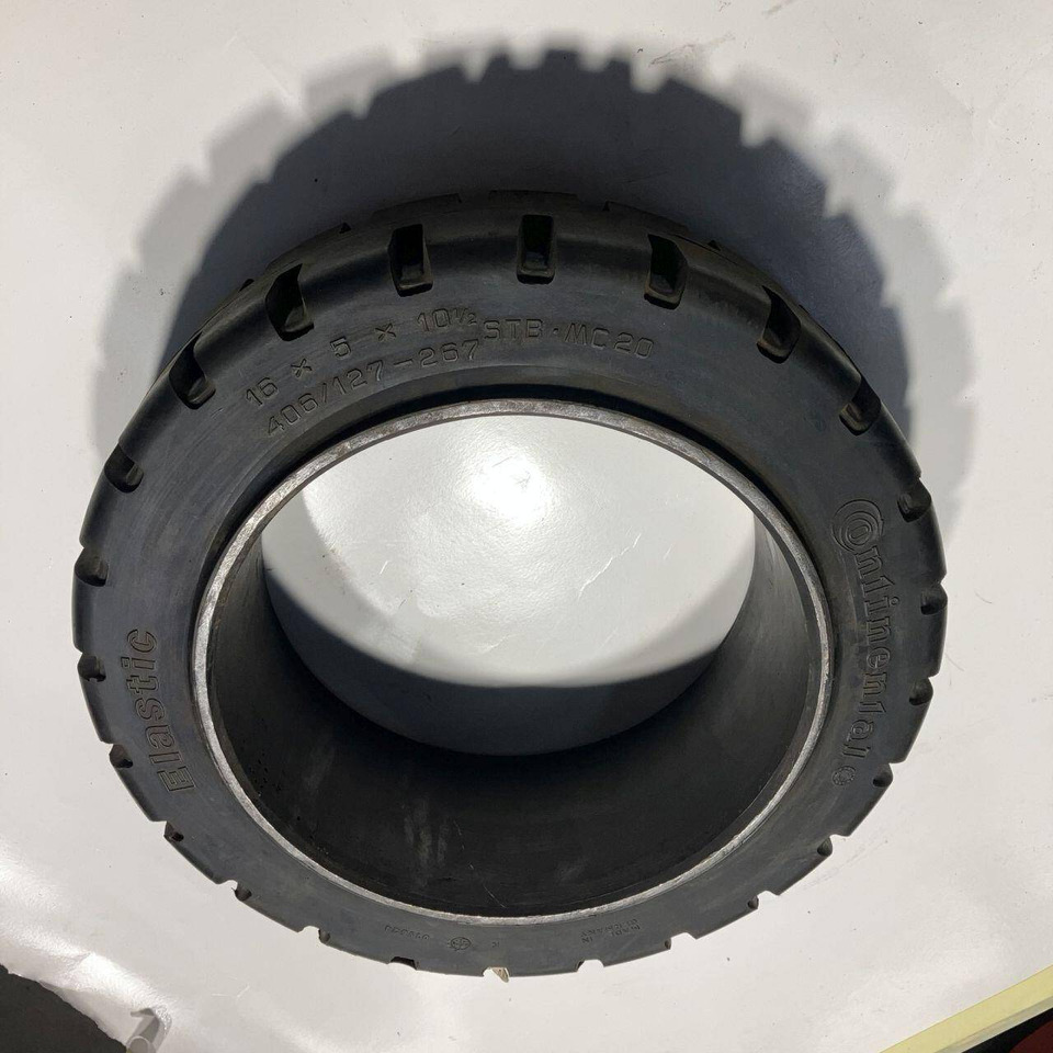 2X Continental 16x5x10 1/2 tyres - Neumático para Equipo de manutención: foto 2 2X Continental 16x5x10 1/2 tyres - Neumático para Equipo de manutención: foto 2