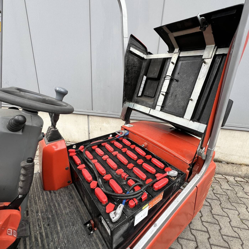 Carretilla elevadora eléctrica BT CBE18T: foto 8 Carretilla elevadora eléctrica BT CBE18T: foto 8