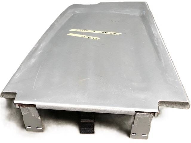 Battery door - Carrocería y exterior para Equipo de manutención: foto 2 Battery door - Carrocería y exterior para Equipo de manutención: foto 2
