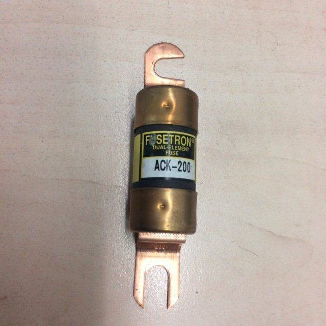 Electronic Equipment for Scrubber vacuum cleaner Nilfisk BR 850 - Sistema eléctrico para Maquinaria de limpieza: foto 3 Electronic Equipment for Scrubber vacuum cleaner Nilfisk BR 850 - Sistema eléctrico para Maquinaria de limpieza: foto 3