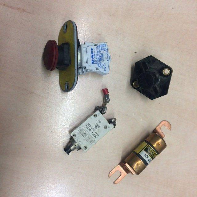 Electronic Equipment for Scrubber vacuum cleaner Nilfisk BR 850 - Sistema eléctrico para Maquinaria de limpieza: foto 1 Electronic Equipment for Scrubber vacuum cleaner Nilfisk BR 850 - Sistema eléctrico para Maquinaria de limpieza: foto 1