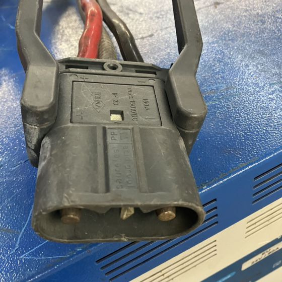 Hawker D24V/90A 625Ah - Sistema eléctrico para Equipo de manutención: foto 5 Hawker D24V/90A 625Ah - Sistema eléctrico para Equipo de manutención: foto 5
