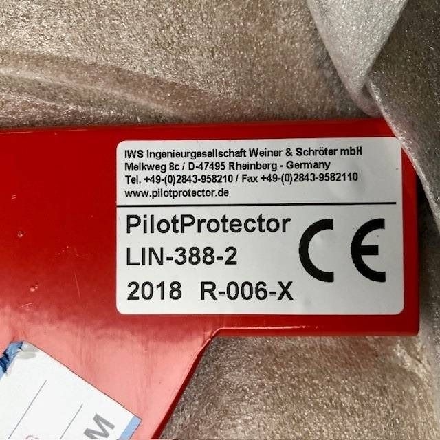 IWS Pilot protector R-006-X LIN 388-2 - Puerta y piezas para Equipo de manutención: foto 3 IWS Pilot protector R-006-X LIN 388-2 - Puerta y piezas para Equipo de manutención: foto 3