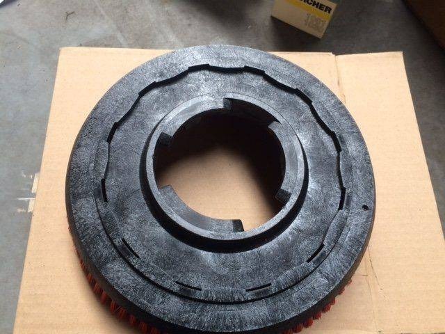 Kärcher Disc Brush Red - Barredora cucharón para Maquinaria de limpieza: foto 2 Kärcher Disc Brush Red - Barredora cucharón para Maquinaria de limpieza: foto 2