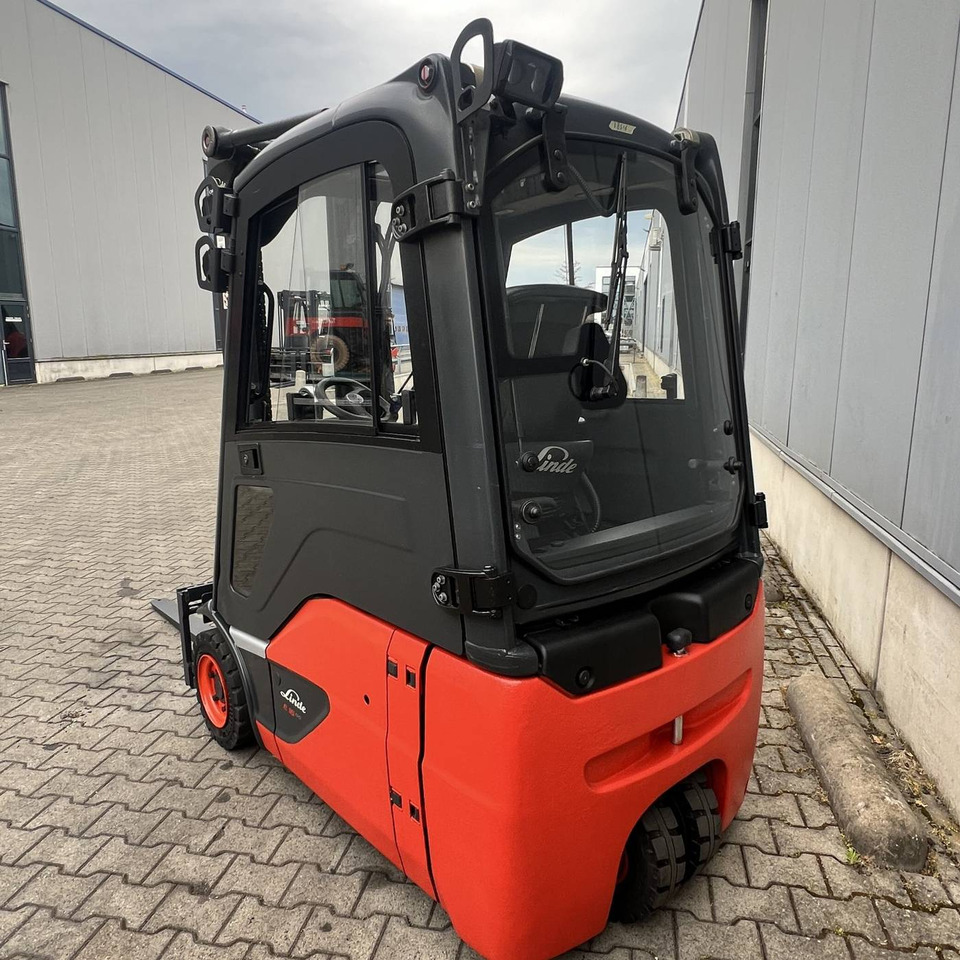 Linde E16 (386-02) EVO - Carretilla elevadora eléctrica: foto 3 Linde E16 (386-02) EVO - Carretilla elevadora eléctrica: foto 3