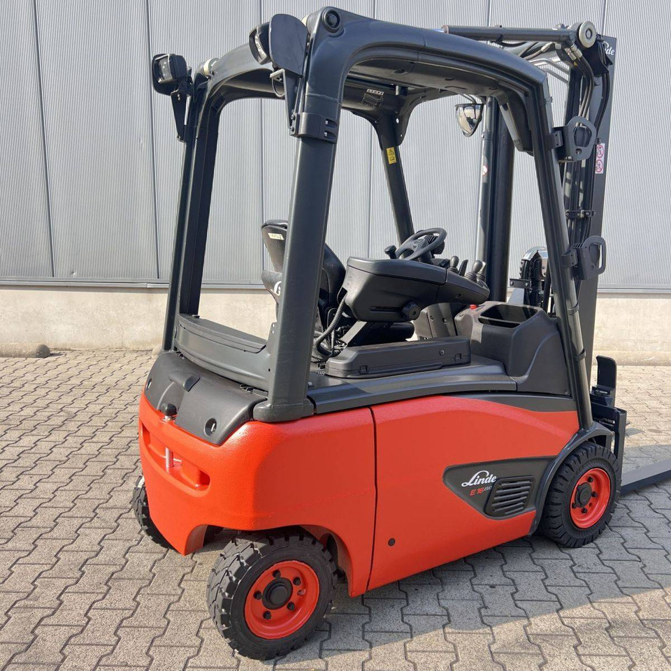 Linde E16P (386-02) EVO - Carretilla elevadora eléctrica: foto 2 Linde E16P (386-02) EVO - Carretilla elevadora eléctrica: foto 2