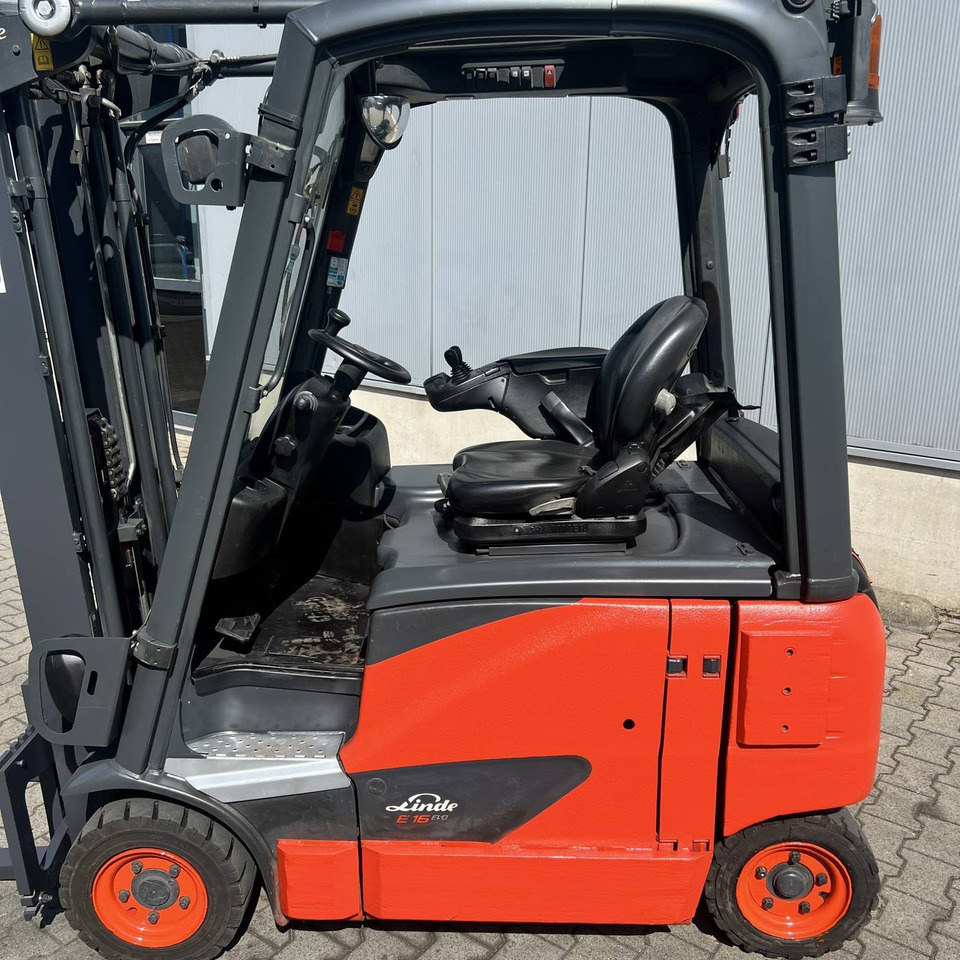 Linde E16PH (386-02) EVO - Carretilla elevadora eléctrica: foto 3 Linde E16PH (386-02) EVO - Carretilla elevadora eléctrica: foto 3