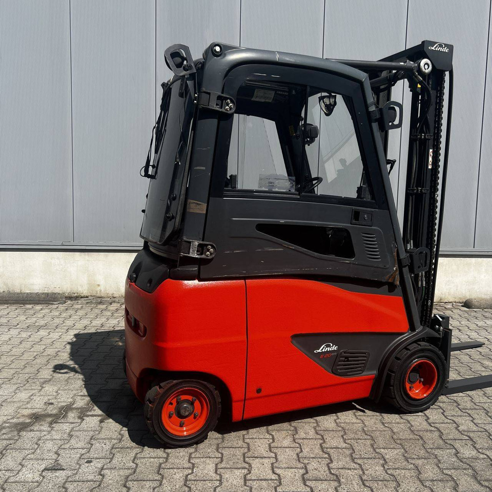 Linde E20PH (386-02) EVO - Carretilla elevadora eléctrica: foto 2 Linde E20PH (386-02) EVO - Carretilla elevadora eléctrica: foto 2