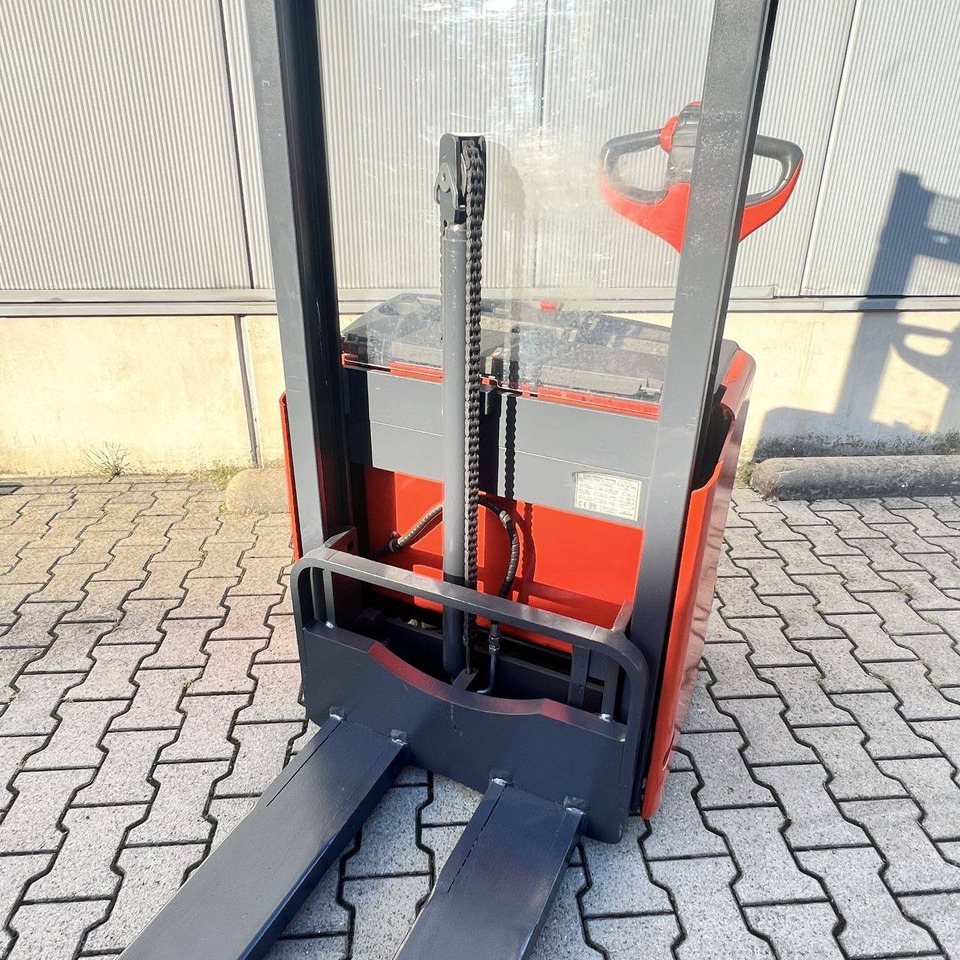 Apilador Linde L12 (1172): foto 11