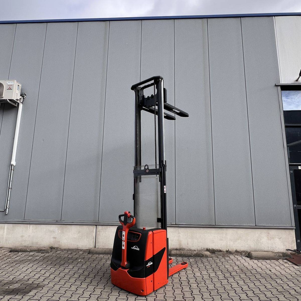 Linde L14 (1173) - Apilador: foto 5 Linde L14 (1173) - Apilador: foto 5