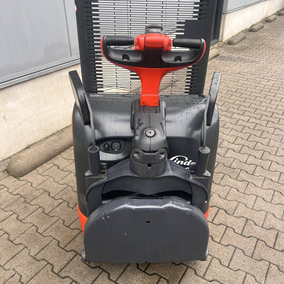 Linde L14AP (372) - Apilador: foto 3 Linde L14AP (372) - Apilador: foto 3