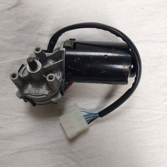 Motor,wiper 12v 2-spd for Caterpillar - Cabina e interior para Equipo de manutención: foto 2 Motor,wiper 12v 2-spd for Caterpillar - Cabina e interior para Equipo de manutención: foto 2