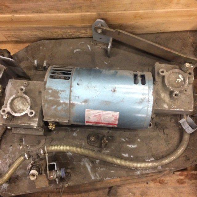 Geabox Assembly for Nilfisk BR850 - Piezas de recambio para Maquinaria de limpieza: foto 2 Geabox Assembly for Nilfisk BR850 - Piezas de recambio para Maquinaria de limpieza: foto 2