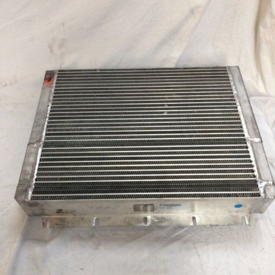 Radiator for Linde H25-35, Series 393 - Radiador para Carretilla elevadora: foto 2 Radiator for Linde H25-35, Series 393 - Radiador para Carretilla elevadora: foto 2