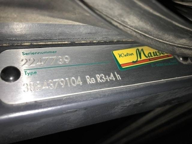 Right door for Linde 387 /388 series - Puerta y piezas para Equipo de manutención: foto 5 Right door for Linde 387 /388 series - Puerta y piezas para Equipo de manutención: foto 5