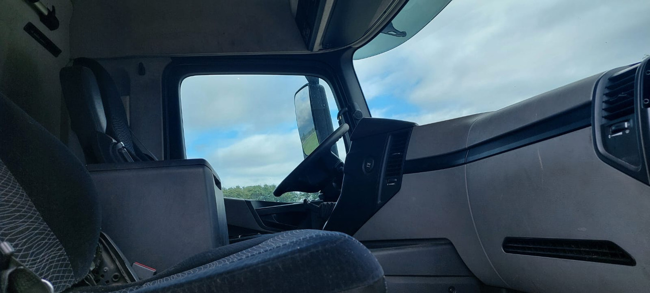 MERCEDES ANTOS - Cisterna camión: foto 5 MERCEDES ANTOS - Cisterna camión: foto 5