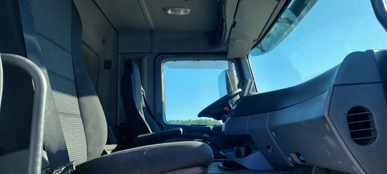 MERCEDES Actros - Cisterna camión: foto 5 MERCEDES Actros - Cisterna camión: foto 5