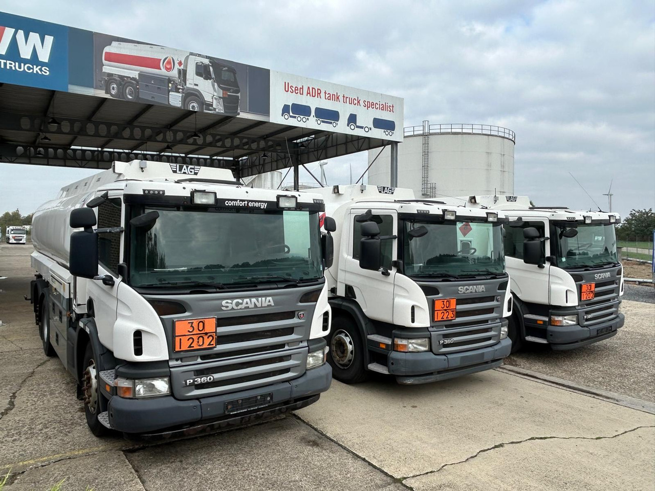 SCANIA P320/P360 (lot of 3) - Cisterna camión: foto 3 SCANIA P320/P360 (lot of 3) - Cisterna camión: foto 3