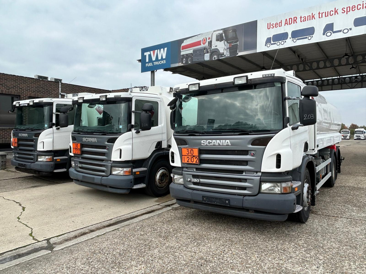 SCANIA P320/P360 (lot of 3) - Cisterna camión: foto 1 SCANIA P320/P360 (lot of 3) - Cisterna camión: foto 1