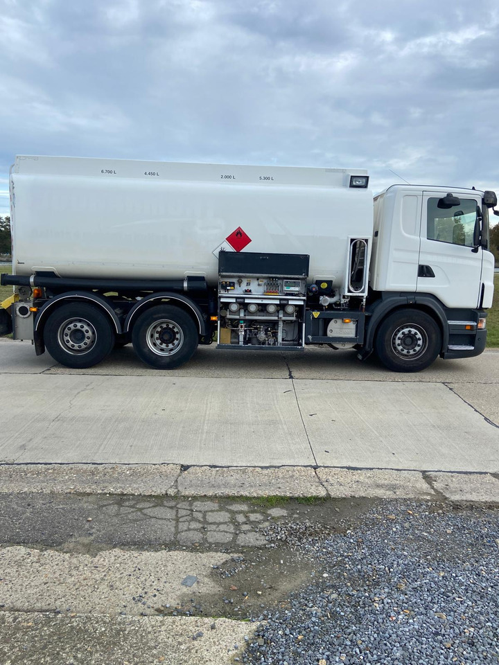 SCANIA PRT - Cisterna camión: foto 2 SCANIA PRT - Cisterna camión: foto 2