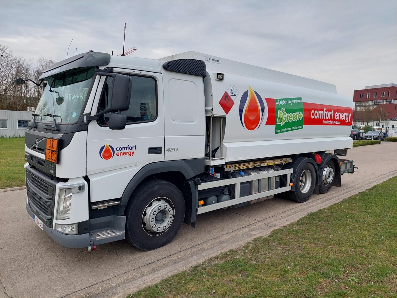 VOLVO FM - Cisterna camión: foto 1 VOLVO FM - Cisterna camión: foto 1