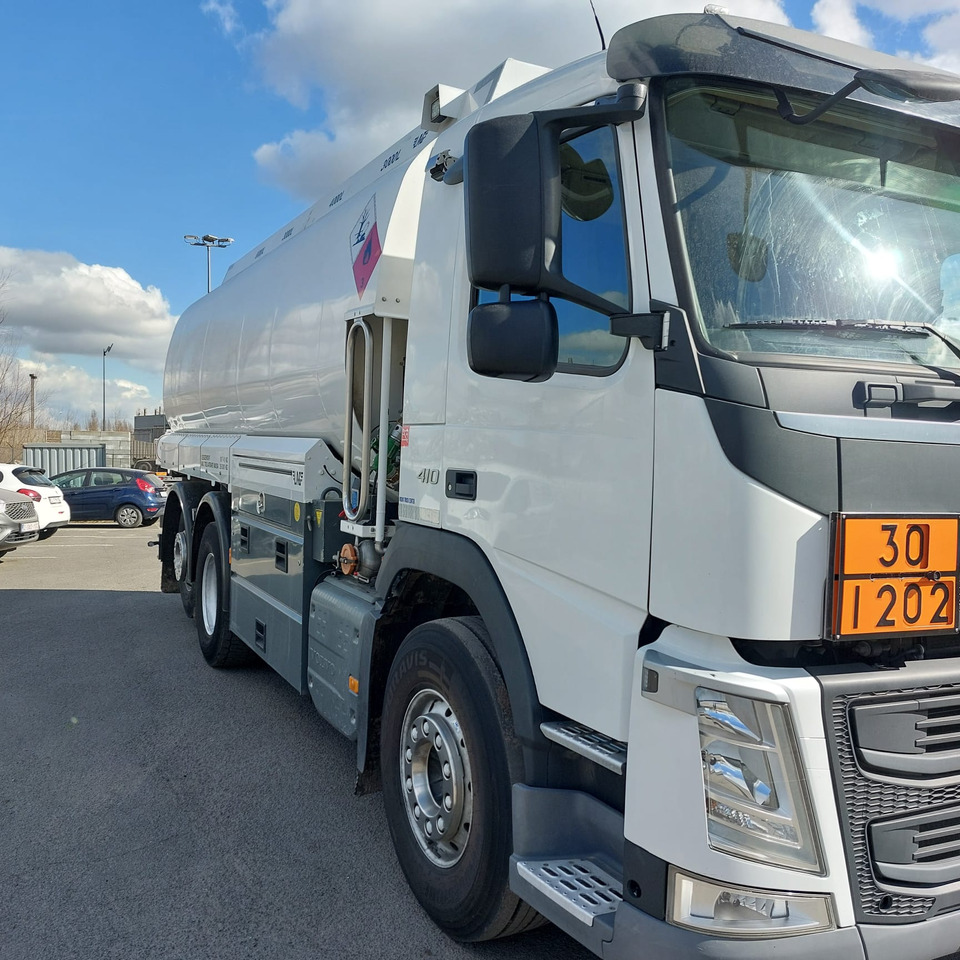 VOLVO FM - Cisterna camión: foto 5 VOLVO FM - Cisterna camión: foto 5