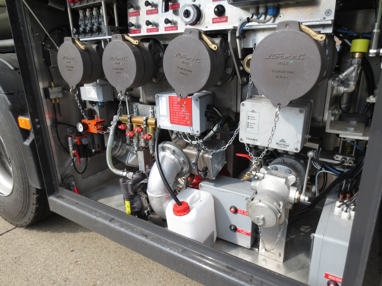 VOLVO FM - Cisterna camión: foto 4 VOLVO FM - Cisterna camión: foto 4