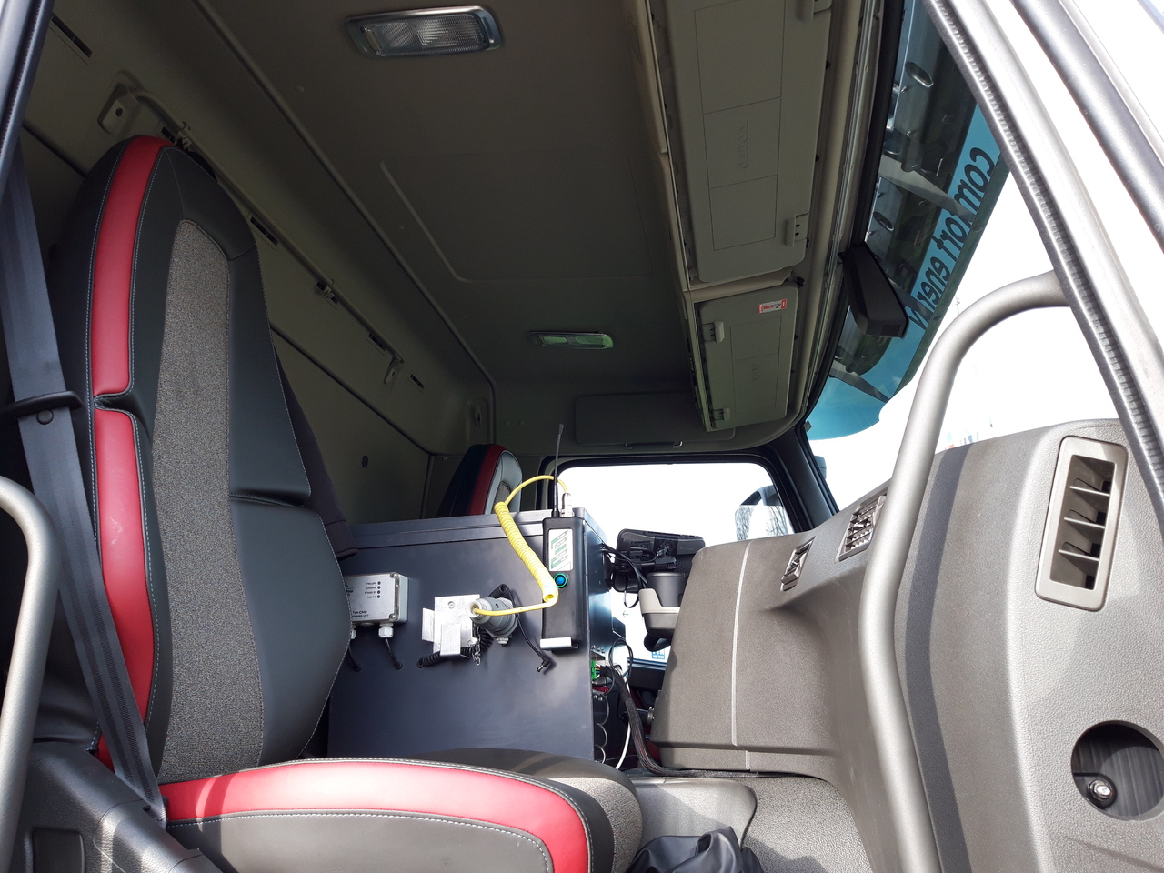 Cisterna camión Volvo FM: foto 10
