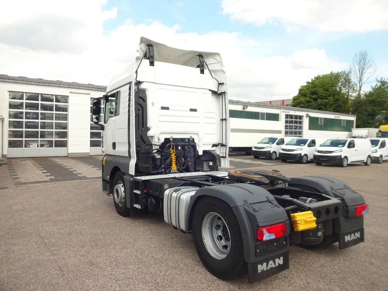 MAN 3 x TGX 18.470, XLX, Intarder, ACC, 2 Tank - Cabeza tractora: foto 5 MAN 3 x TGX 18.470, XLX, Intarder, ACC, 2 Tank - Cabeza tractora: foto 5