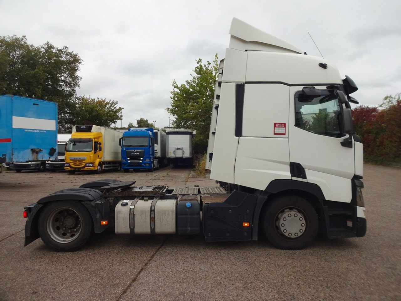 Renault Premium 460, Low Liner, Hubsattelkupplung - Cabeza tractora: foto 4 Renault Premium 460, Low Liner, Hubsattelkupplung - Cabeza tractora: foto 4