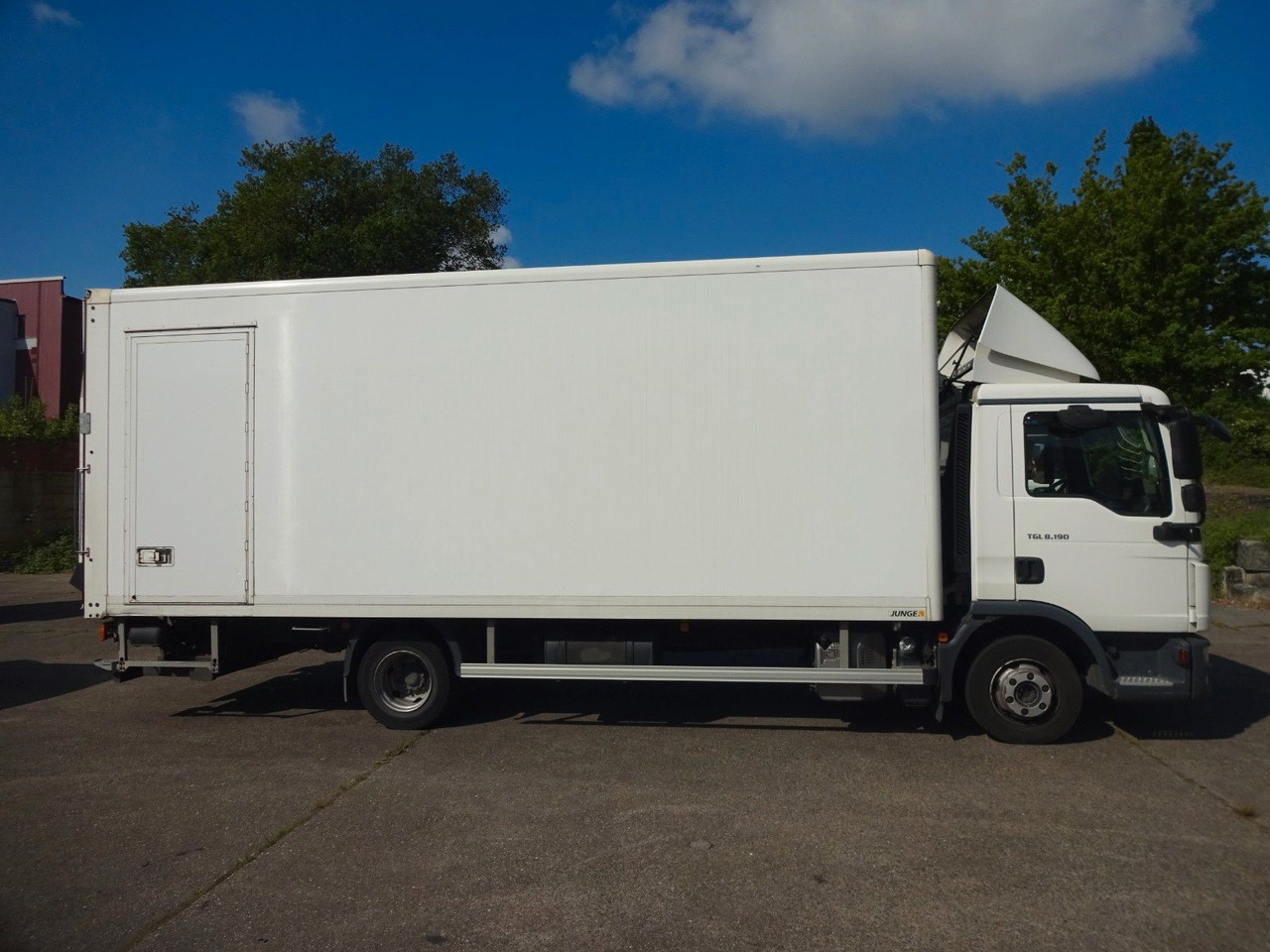 MAN TGL 8.190, LBW, Luft, Tempomat, Standheizung - Furgoneta: foto 4 MAN TGL 8.190, LBW, Luft, Tempomat, Standheizung - Furgoneta: foto 4