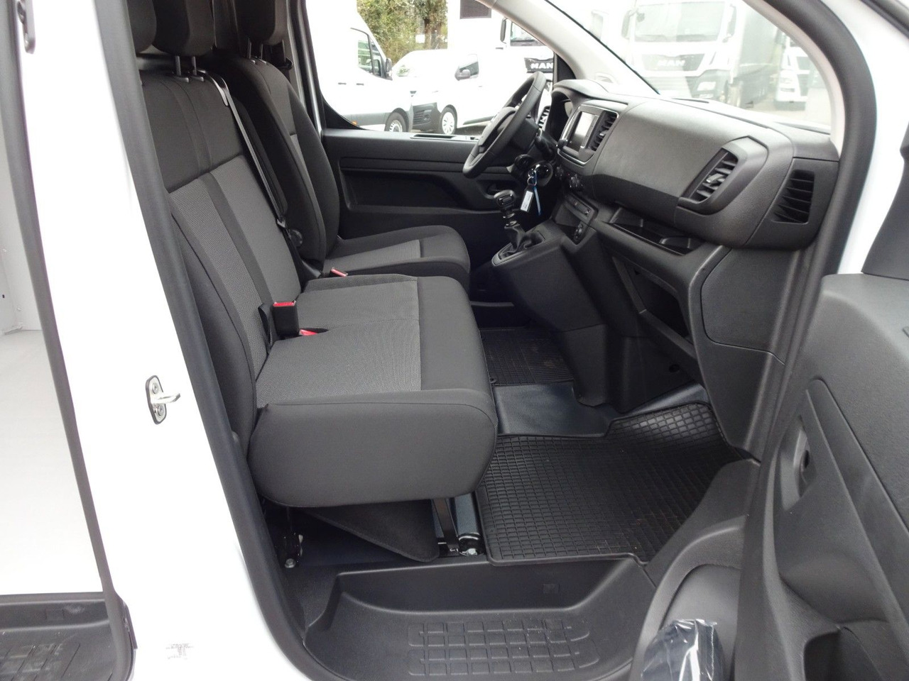 Furgoneta pequeña nuevo Opel 50 x Vivaro Kasten L1H1, Klima, PDC,: foto 12
